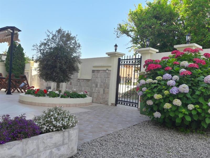 Garni Koral 3* Budva